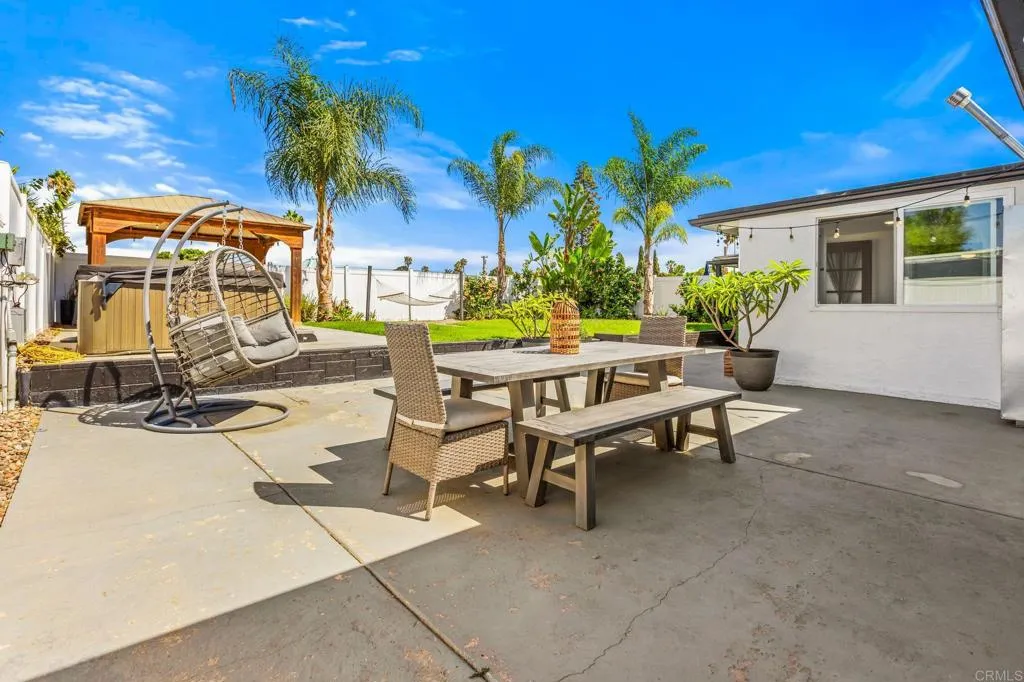 https://cdn.realtyfeed.com/cdn/127/307072228/f5205ef66ca50f4ef0b2ebef6f0071aa.webp