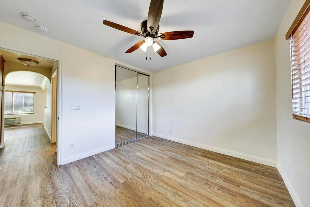 https://cdn.realtyfeed.com/cdn/127/307072231/40ccb0e1633418ca6db0b3b22be78120.webp