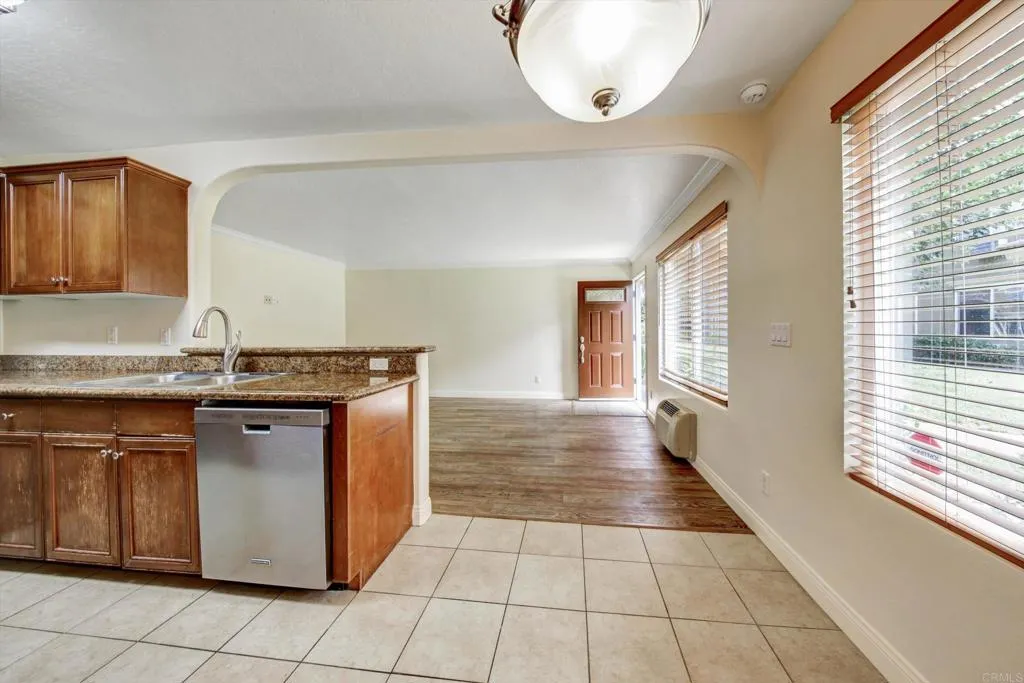 https://cdn.realtyfeed.com/cdn/127/307072231/6a38c08e66846458fa8b5208e74620af.webp