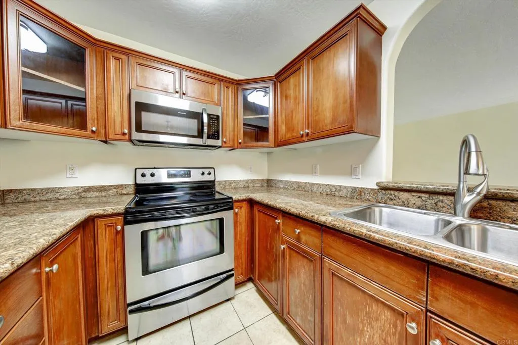 https://cdn.realtyfeed.com/cdn/127/307072231/9829e2471be46b8d3c96c5b44e6edb91.webp