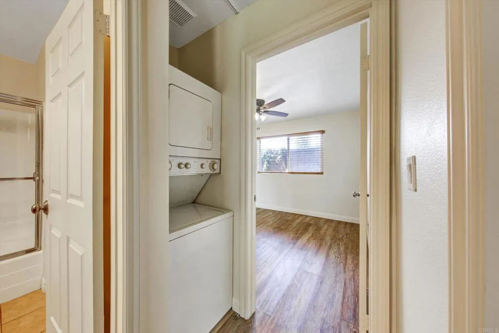 https://cdn.realtyfeed.com/cdn/127/307072231/d04f536e7f945e8d1e57795ee4e722c2.webp