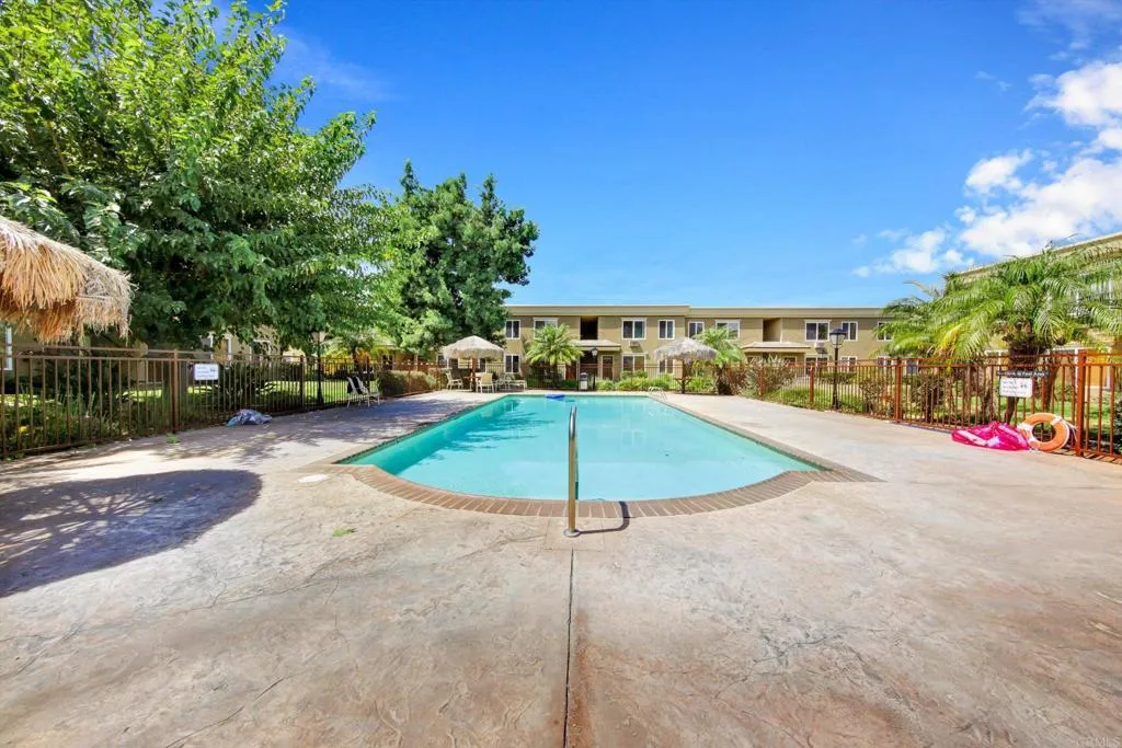 https://cdn.realtyfeed.com/cdn/127/307072231/f6aad9701910ddcade054d6ce48cb27f.webp