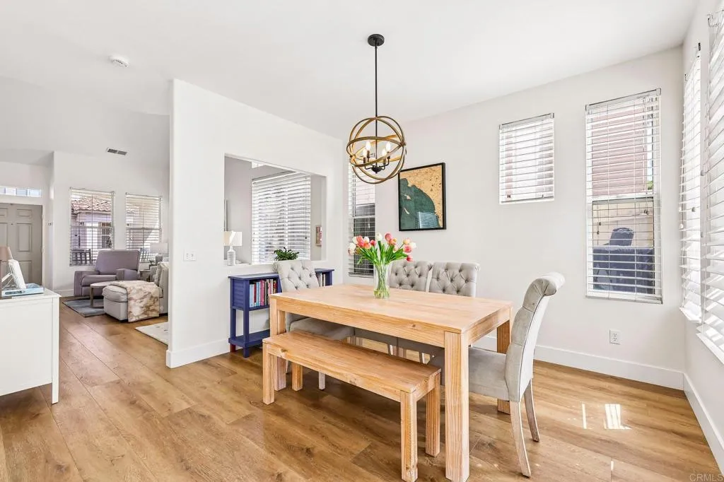 https://cdn.realtyfeed.com/cdn/127/307072236/3250b501cc0a607996667f823a88414d.webp