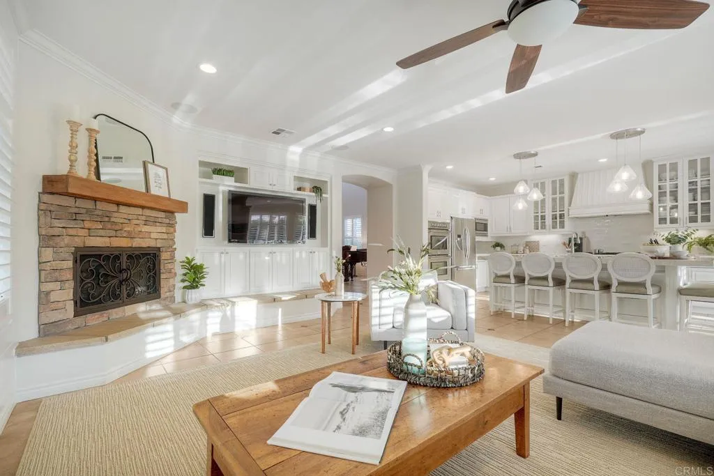 https://cdn.realtyfeed.com/cdn/127/307072238/01be8d8a343acba25ada510e7b11e579.webp