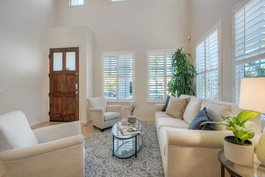 https://cdn.realtyfeed.com/cdn/127/307072238/2c9f999a13f240560485e495212451a6.webp
