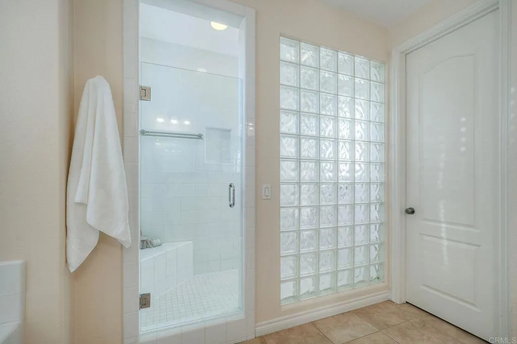 https://cdn.realtyfeed.com/cdn/127/307072238/3b600559606fcf6770df596217fb7001.webp