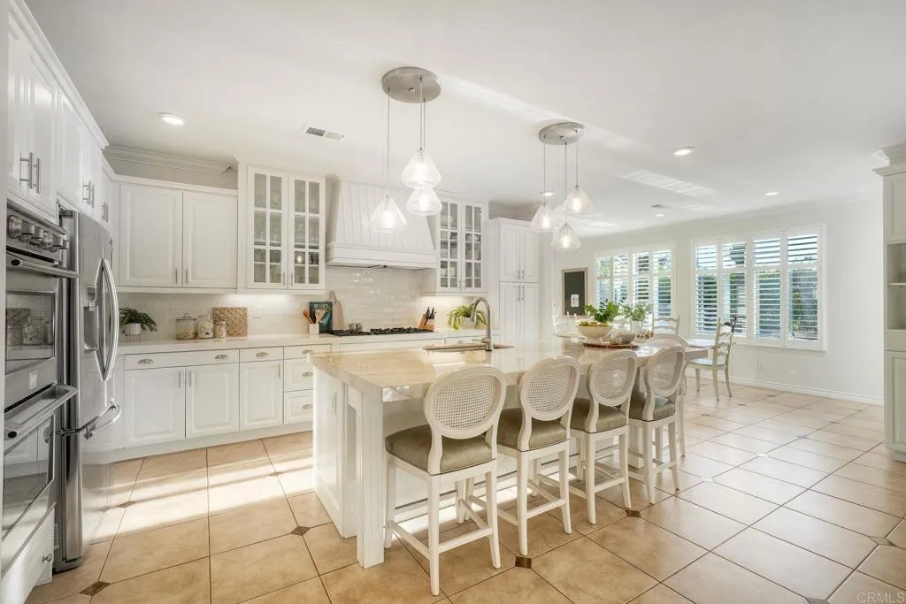 https://cdn.realtyfeed.com/cdn/127/307072238/97f976daeeaf7dfdc419831f42d3a6a9.webp