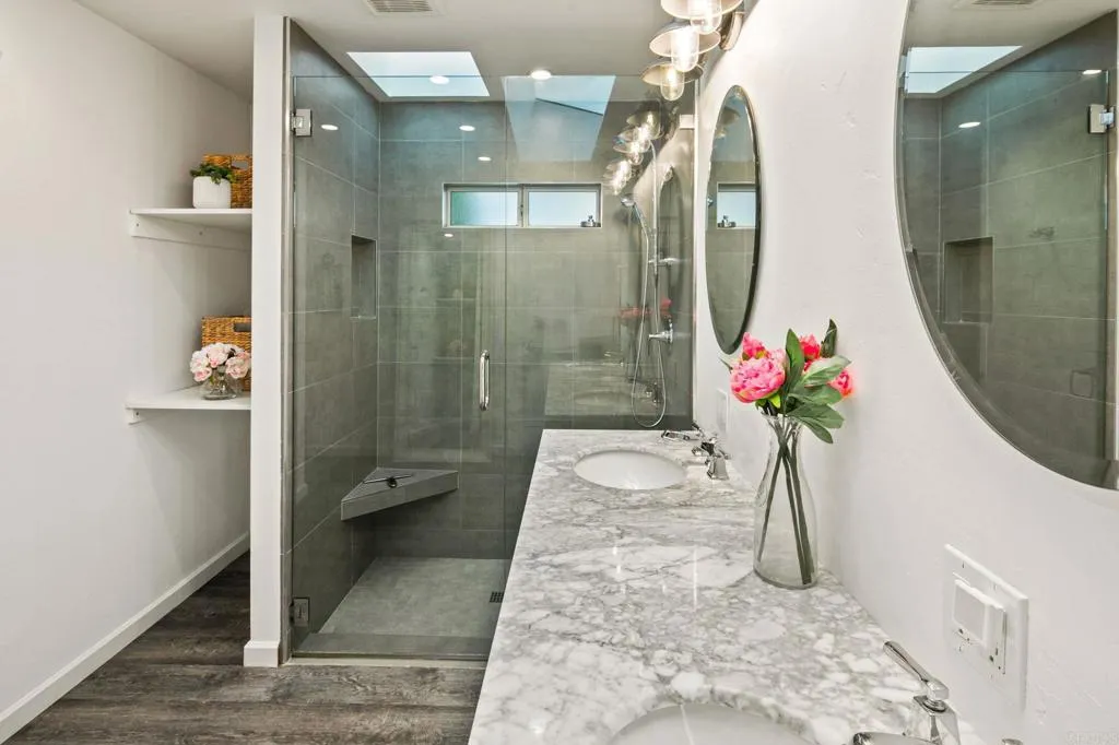https://cdn.realtyfeed.com/cdn/127/307072267/08733dd5e6b063b35022d327c8a8d337.webp