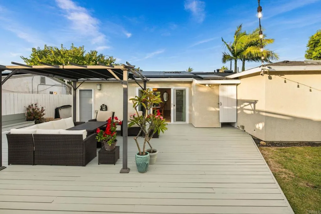 https://cdn.realtyfeed.com/cdn/127/307072267/62382de2886dac28d58773c148d386e3.webp