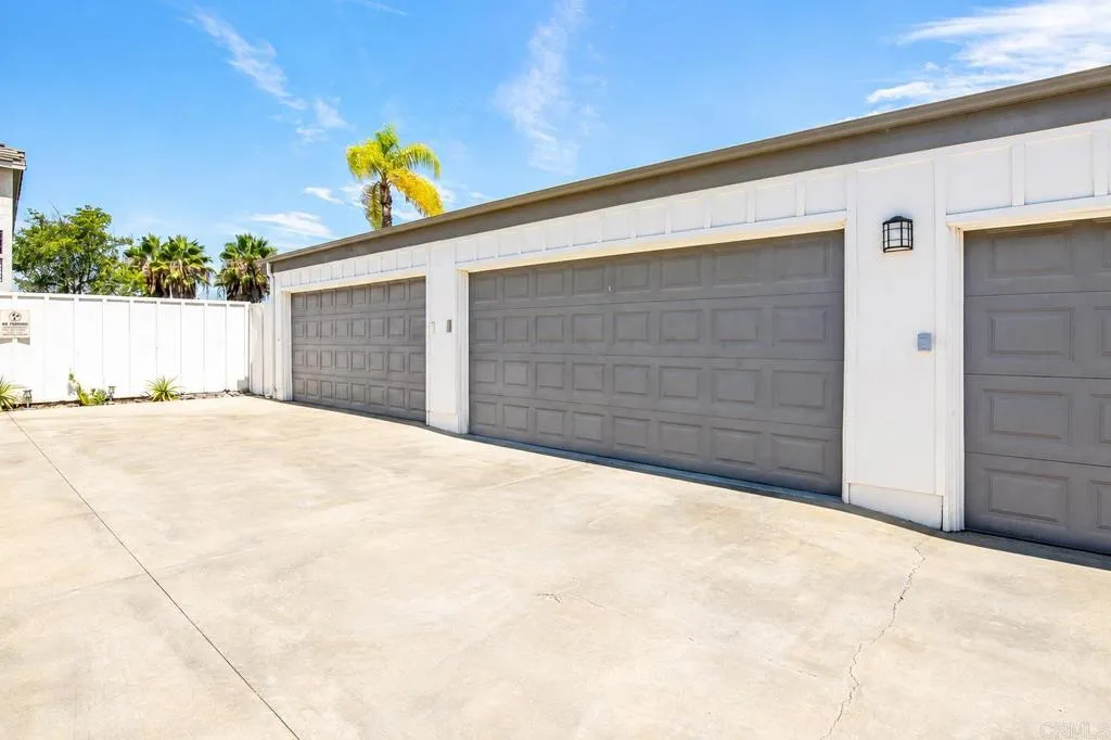 https://cdn.realtyfeed.com/cdn/127/307072270/555ad4bb8deeed128e32c657bdcd267f.webp