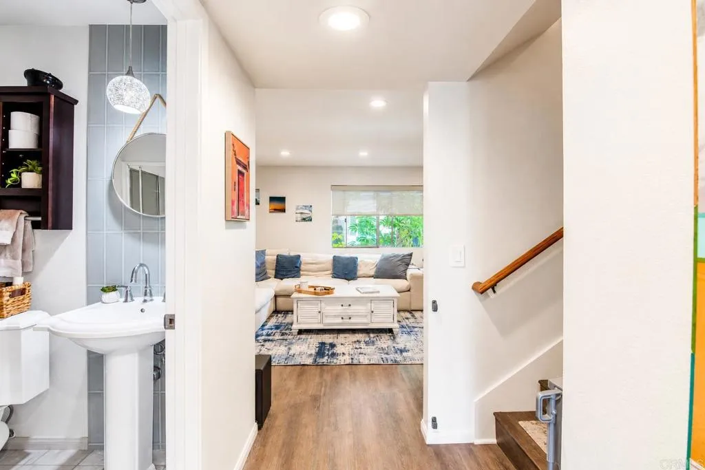 https://cdn.realtyfeed.com/cdn/127/307072270/6676f32b4a14b63d187e7fb0e5f25591.webp