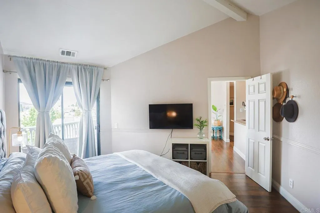 https://cdn.realtyfeed.com/cdn/127/307072507/65d0e8d806fe462a16a237a210195811.webp