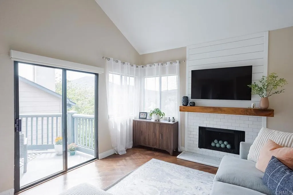 https://cdn.realtyfeed.com/cdn/127/307072507/a08f87d6a0782238f5a75707f063b3fa.webp