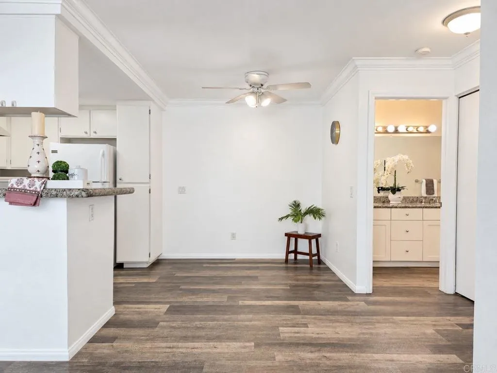 https://cdn.realtyfeed.com/cdn/127/307072509/50d9a43775269549dbb0bb8b134bdbff.webp