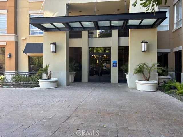 Valencia, CA 91355