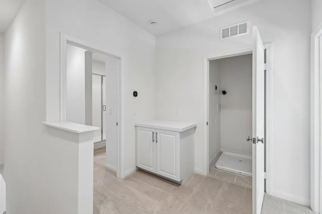 https://cdn.realtyfeed.com/cdn/127/307072566/1adb6450e28d00438e3340def517a39c.webp