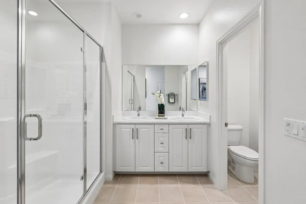 https://cdn.realtyfeed.com/cdn/127/307072566/3c9e73ae7e84612c6104c5cfa15e4af4.webp