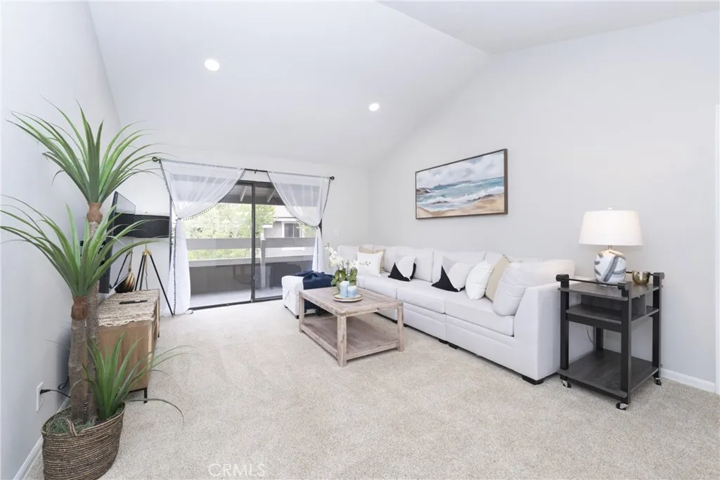 Irvine, CA 92620