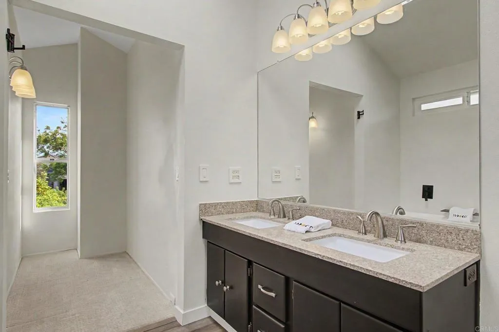 https://cdn.realtyfeed.com/cdn/127/307072645/73c9e8e80a927920064d254cb20908c0.webp