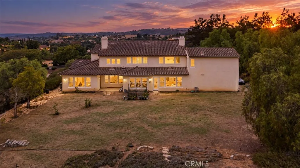 1964 Tracy Court, Fallbrook, CA 92028 - Photo 4 of 59, Fallbrook, CA