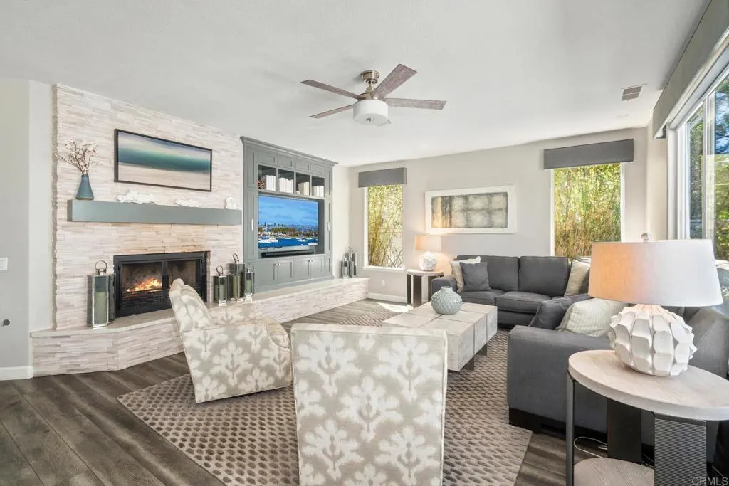 https://cdn.realtyfeed.com/cdn/127/307072926/5d8ab949be2476fb45b1f60447e374a4.webp