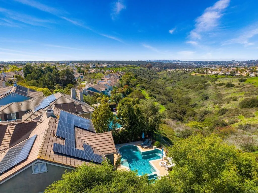 https://cdn.realtyfeed.com/cdn/127/307072926/f00246dbcba30c394b55414b2f4322f7.webp