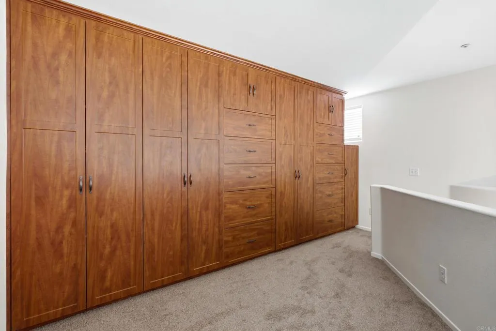 https://cdn.realtyfeed.com/cdn/127/307072928/9f1c20ce40d189c900a2bff6e32cf7b0.webp
