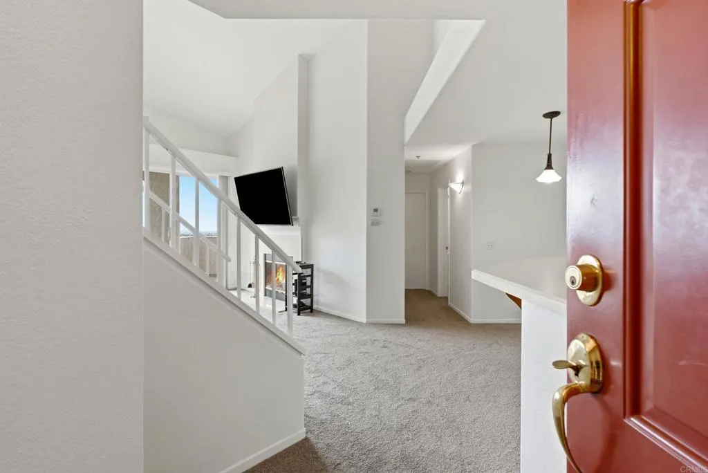 https://cdn.realtyfeed.com/cdn/127/307072928/fe5b926f1f4debf7b23839b70318b120.webp
