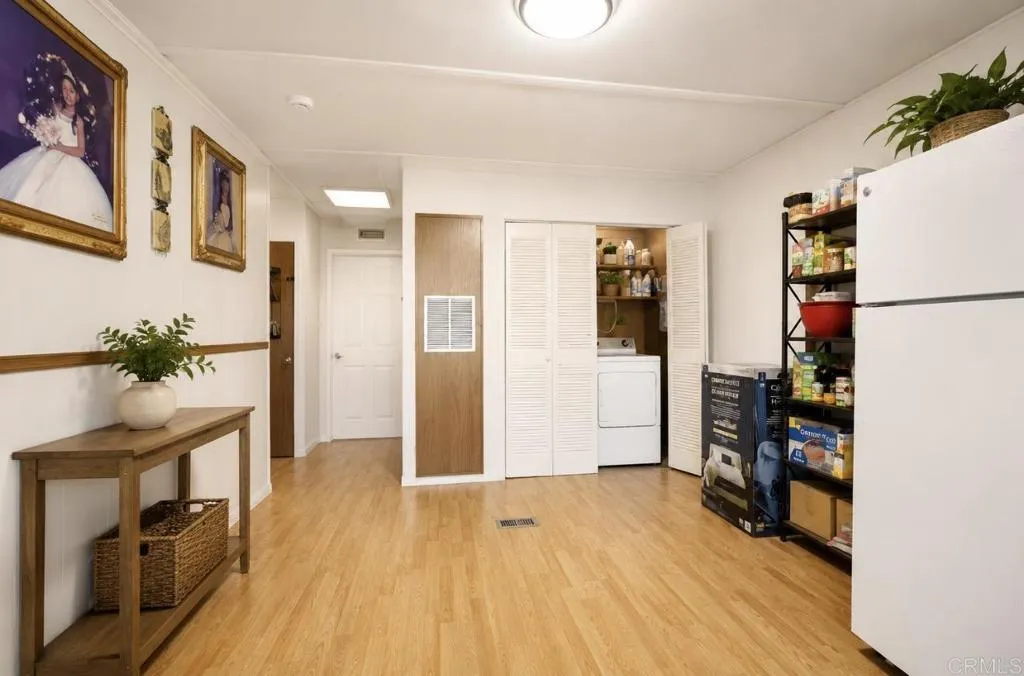 https://cdn.realtyfeed.com/cdn/127/307072961/4808028d65ce766c14b2092a5c3d28a6.webp