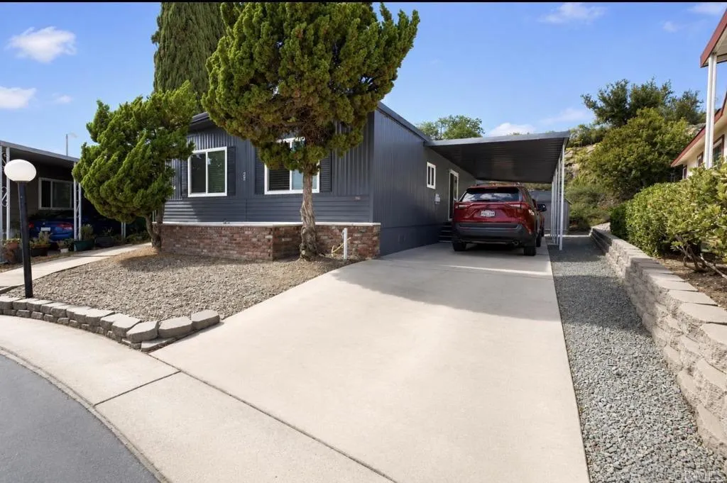 2003 Bayview Heights Unit Spc 29, San Diego, CA 92105 - Photo 2 of 14, San Diego, CA
