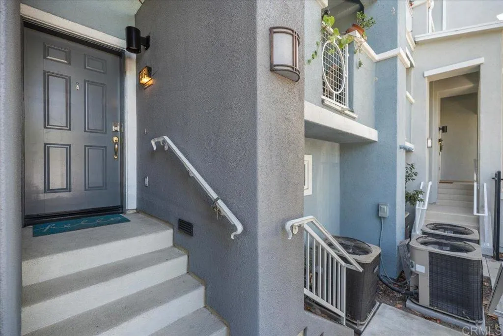 3464 Spring Tide, San Diego, CA 92110 - Photo 3 of 23, San Diego, CA