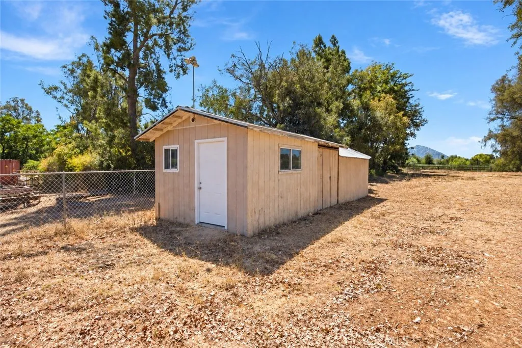 https://cdn.realtyfeed.com/cdn/127/307073037/0f5cc18fd7169b45f9f9d7a94d1ae245.webp