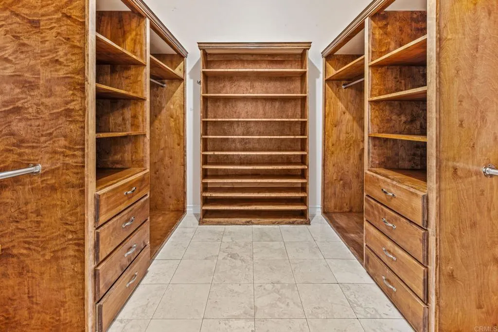 https://cdn.realtyfeed.com/cdn/127/307073043/78a976df1f047a6008a01c63d05140e5.webp