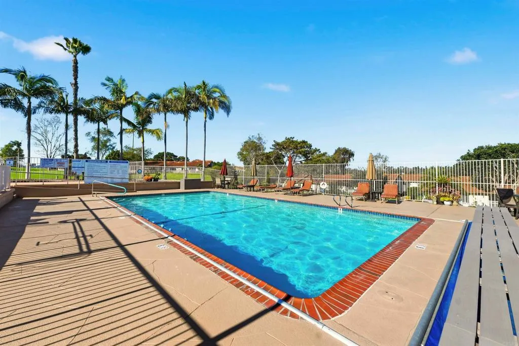 https://cdn.realtyfeed.com/cdn/127/307073063/27423a2e9cd3df2df1f22281fab35607.webp