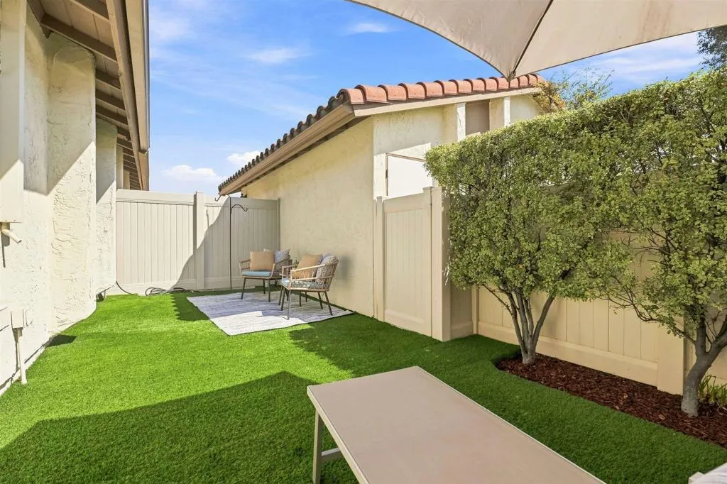 https://cdn.realtyfeed.com/cdn/127/307073063/f3d205aa818ec8fe0a7706ba791c6840.webp