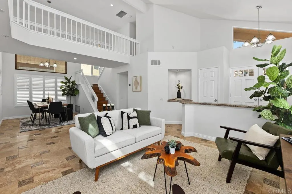 https://cdn.realtyfeed.com/cdn/127/307073064/aa69ae85f898f472df6636b38aa6281b.webp