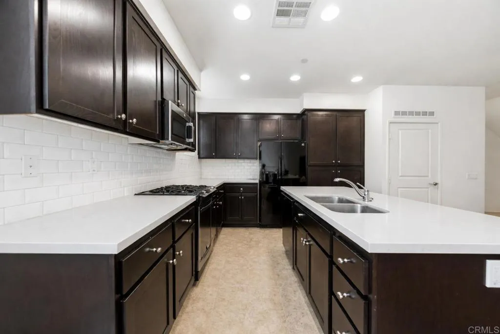 1712 San Francisco, San Diego, CA 92154 - Photo 2 of 18, San Diego, CA