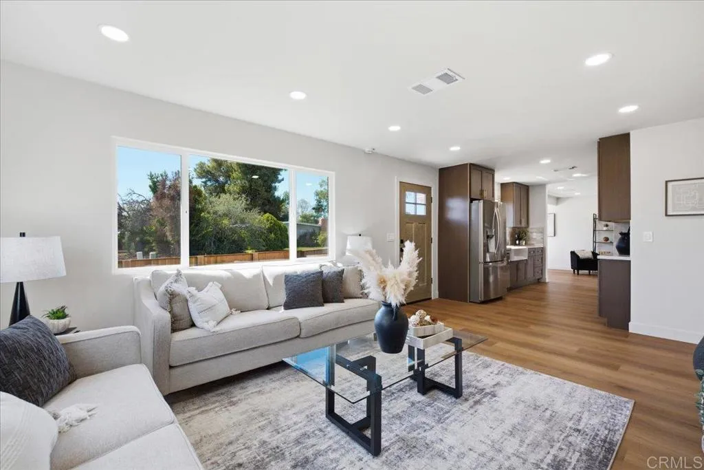 https://cdn.realtyfeed.com/cdn/127/307073176/3f1dfa1c2fc95ce054a1e5428632490b.webp