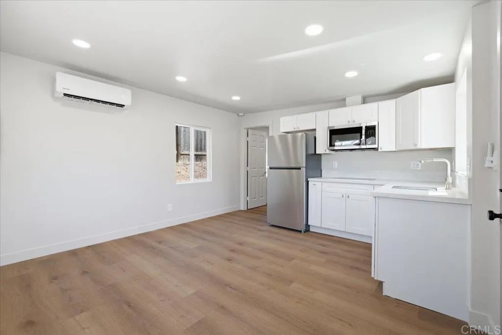 https://cdn.realtyfeed.com/cdn/127/307073176/9239fab6986a37ef6092a06a216f3b8d.webp