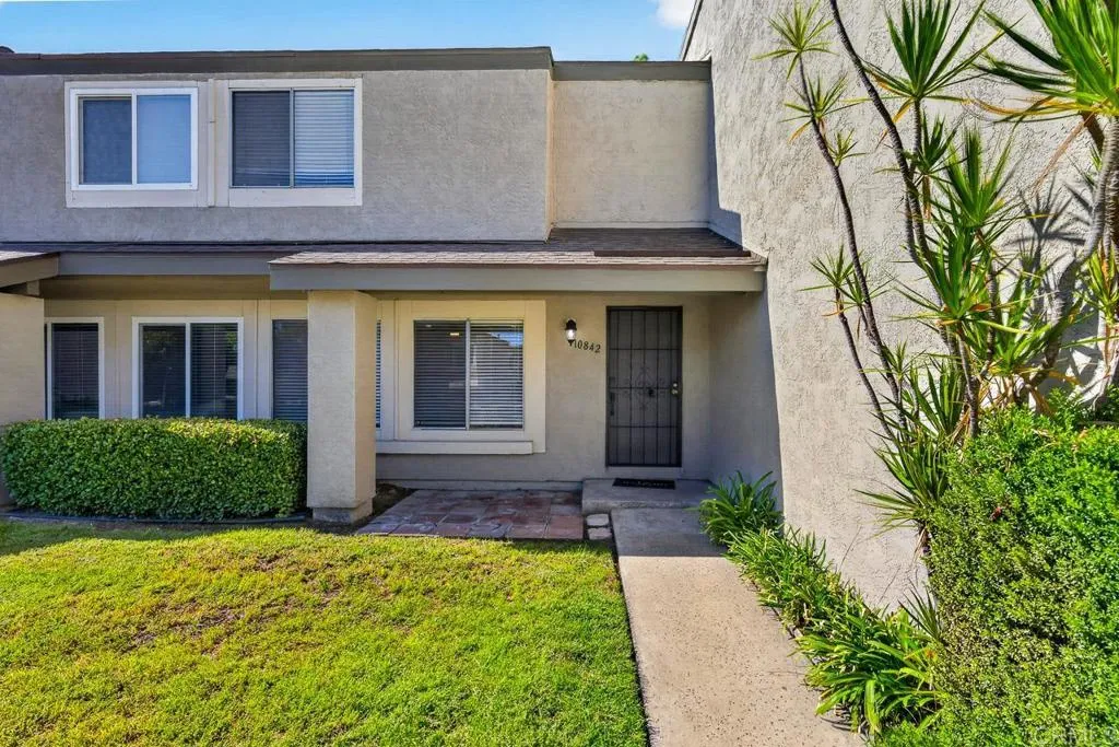 10842 Macouba Place, San Diego, CA 92124 - Photo 2 of 40, San Diego, CA