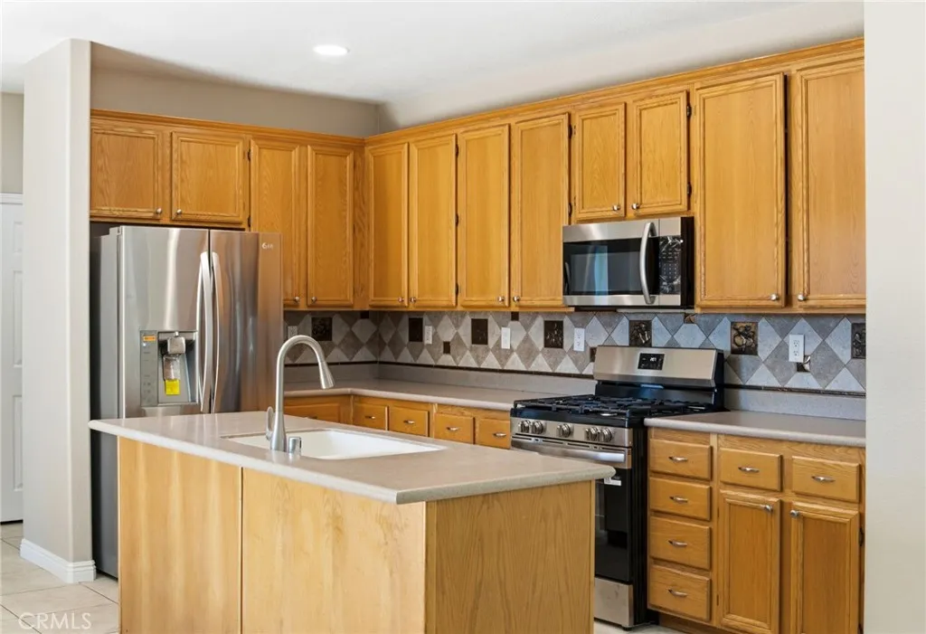https://cdn.realtyfeed.com/cdn/127/307073191/3fc925681639dd83878272e259c2055f.webp