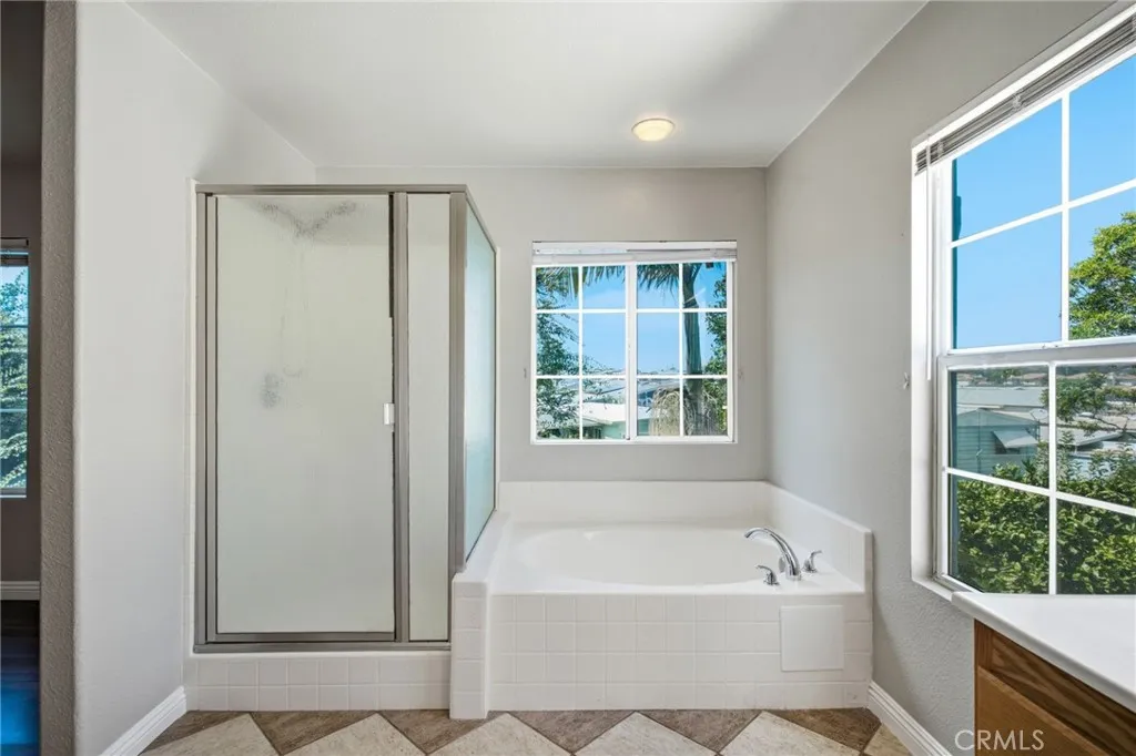 https://cdn.realtyfeed.com/cdn/127/307073191/7a68a4852ed473a3869d93b1c5da8310.webp