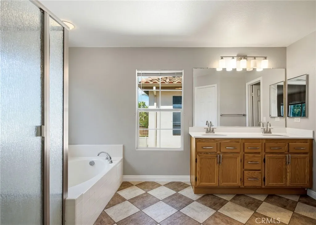 https://cdn.realtyfeed.com/cdn/127/307073191/a9c83c1bf66d96cbf62b80b9107cd3be.webp
