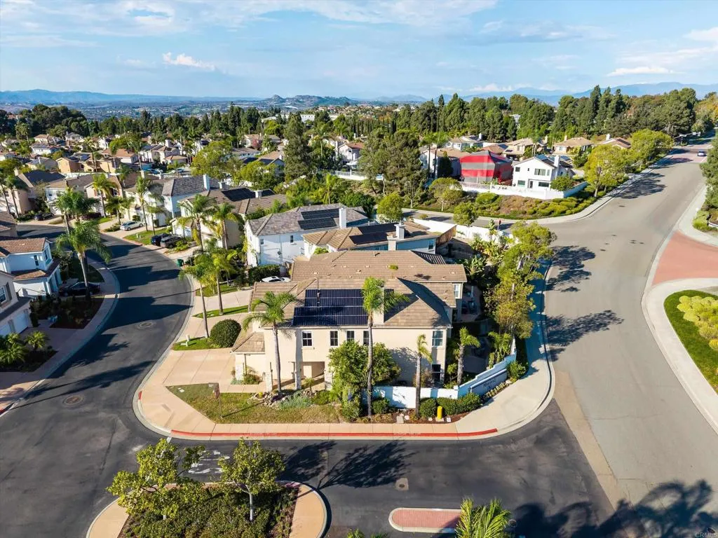 https://cdn.realtyfeed.com/cdn/127/307073251/382b1a66f9f57c09faa08eea7cccae27.webp