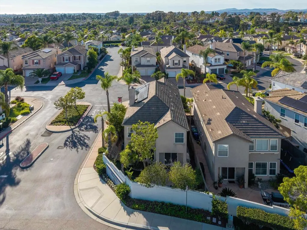 https://cdn.realtyfeed.com/cdn/127/307073251/6648ac2da1fb7113d9a55e9f597ffc57.webp