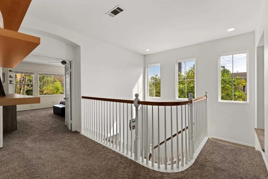 https://cdn.realtyfeed.com/cdn/127/307073251/6b07744c33dc1e3fd28b3060164c586c.webp