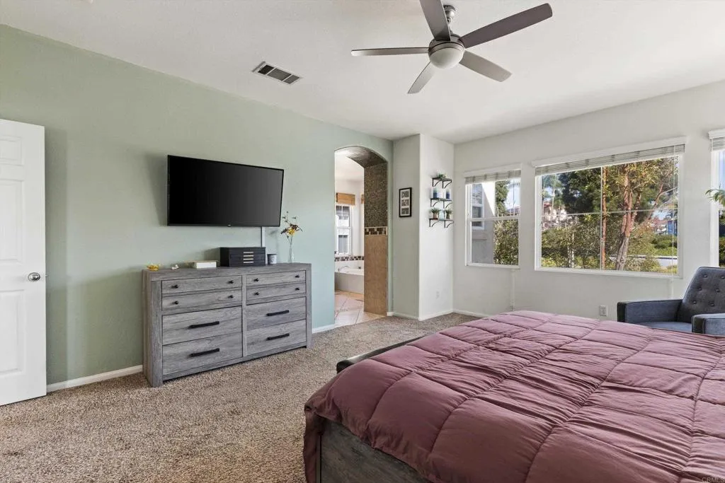 https://cdn.realtyfeed.com/cdn/127/307073251/b1ac36f4b449eaade28b740f5df5b55c.webp