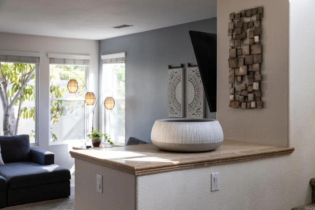 https://cdn.realtyfeed.com/cdn/127/307073251/db4a0788729ca071eb0c346f28098a4d.webp
