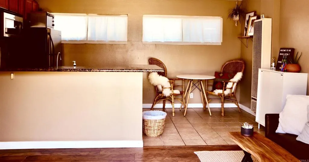 https://cdn.realtyfeed.com/cdn/127/307073280/df8b4b081b966e21b3568b1c731e6afd.webp