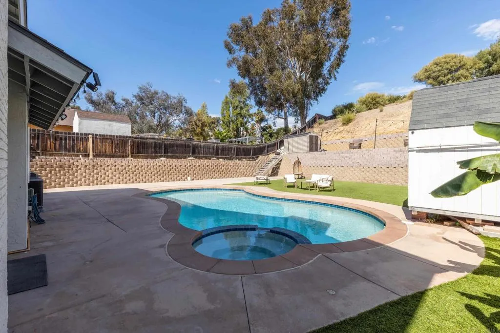 https://cdn.realtyfeed.com/cdn/127/307073287/2c1f6faa55240cfa801667525f51fd83.webp